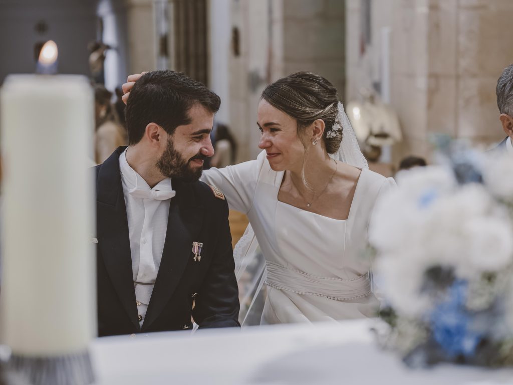 Boda Iglesia de Nuestra Señora del Carmen (Carmelitas Descalzos) + FINCA LOS JAZMINES by Cándido y Alcazar de SEGOVIA