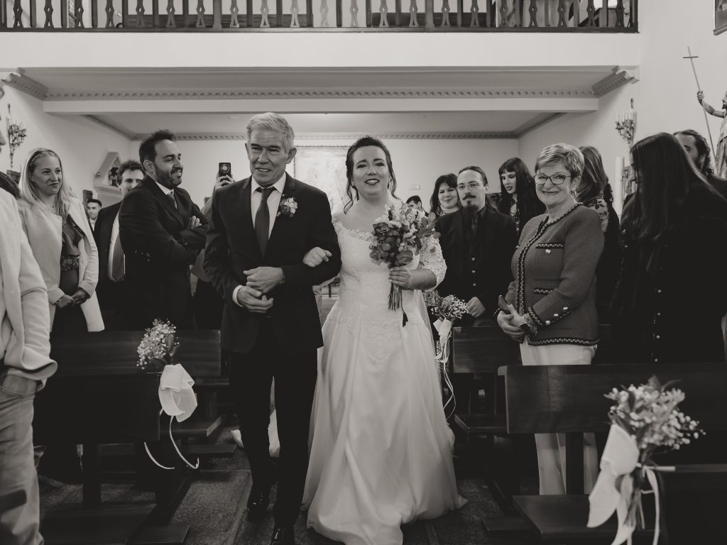 FOTOGRAFO DE Boda El Patio de Las Orquídeas en San Rafael, Segovia