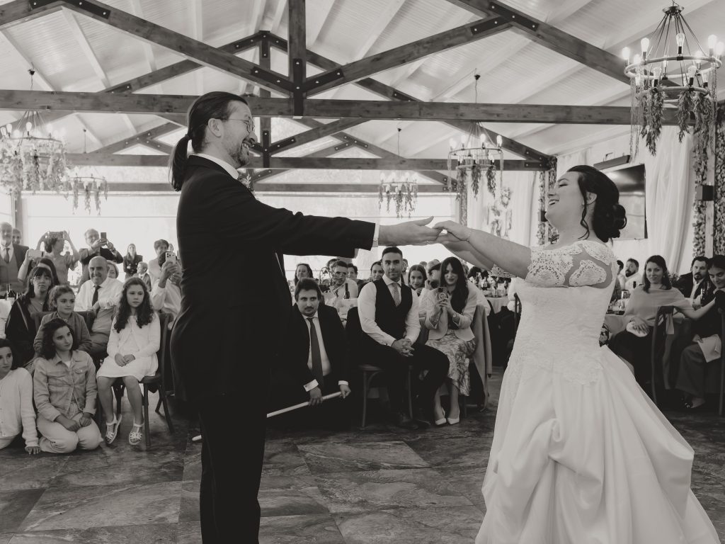 FOTOGRAFO DE Boda El Patio de Las Orquídeas en San Rafael, Segovia